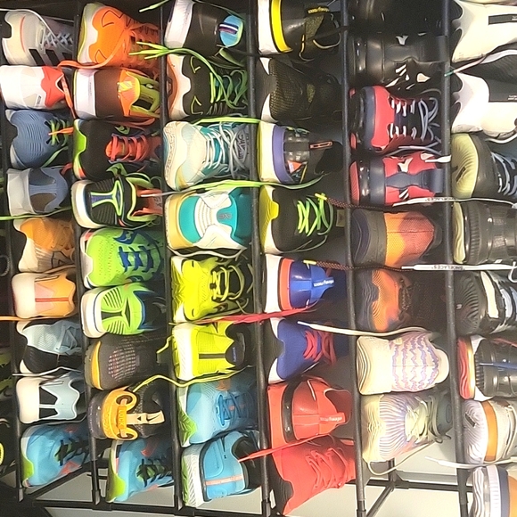 NikeNewbalanceSauconyAsics Reebok.Brooks.size12 all sold sep.+og boxs - Picture 7 of 10